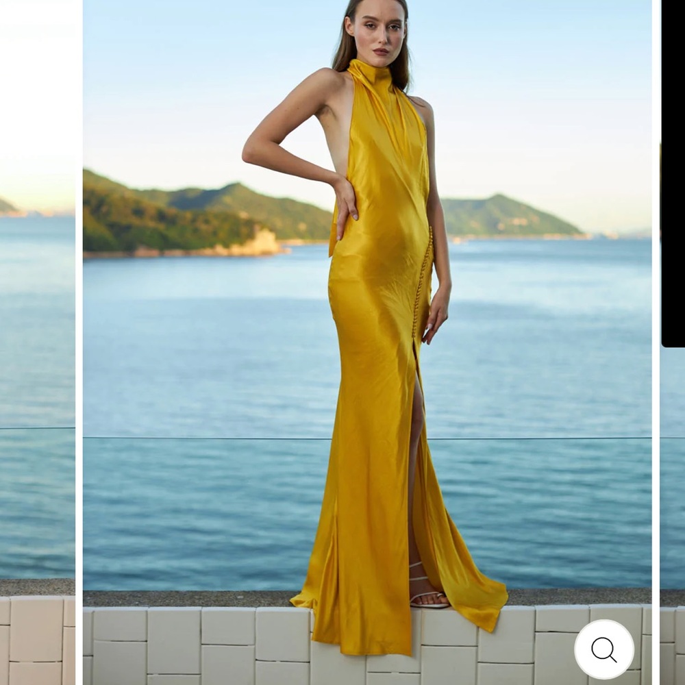 PENELOPE BACKLESS SATIN GOWN
